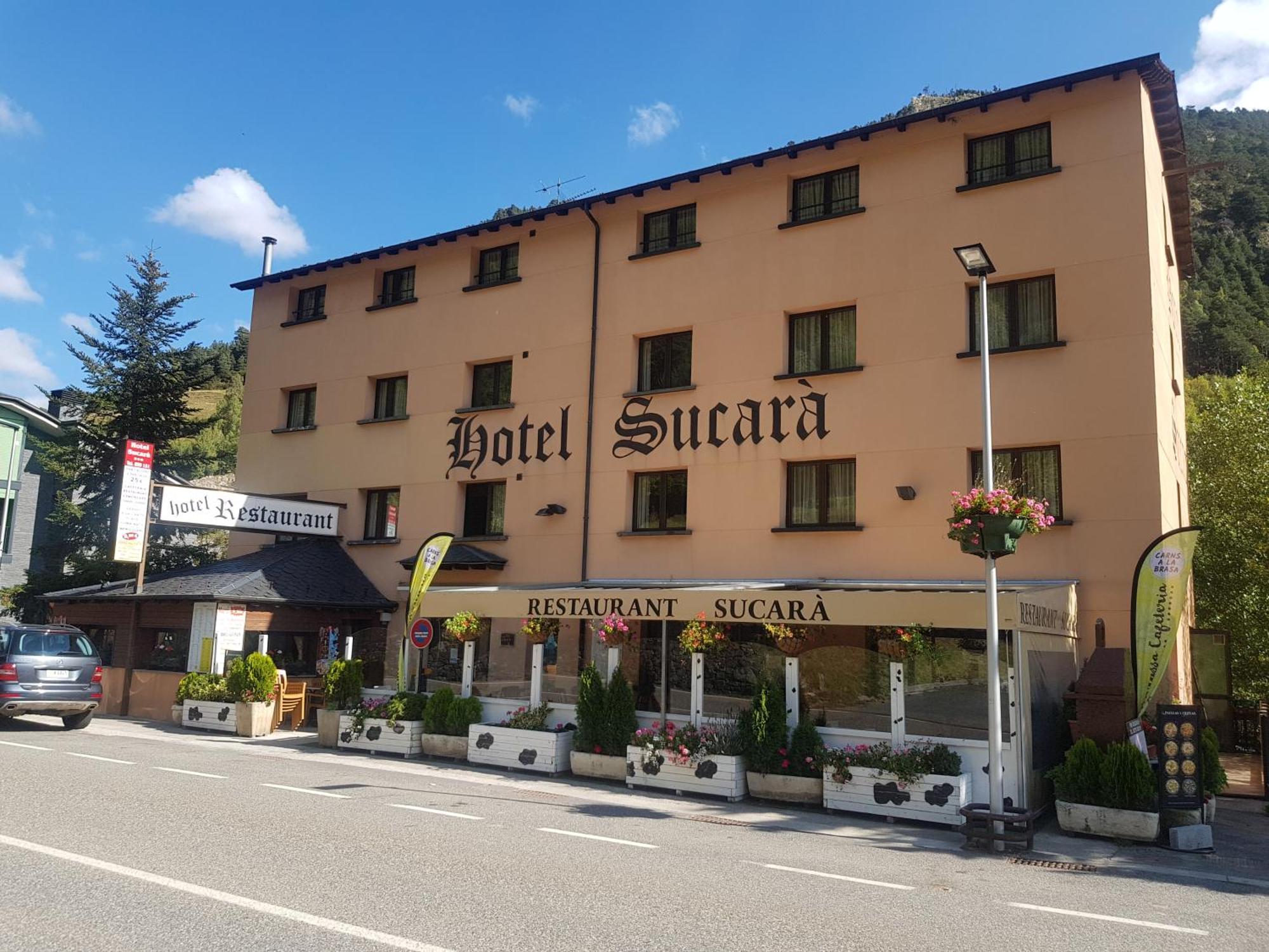 Hotel Sucara La Cortinada Exterior foto